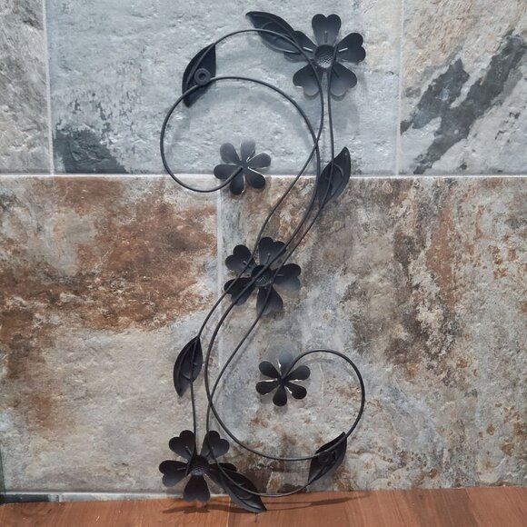 Metallic Yellow Flower Vine Wall Sculpture Wall Art Vertical Hanging - Picture 5 of 12